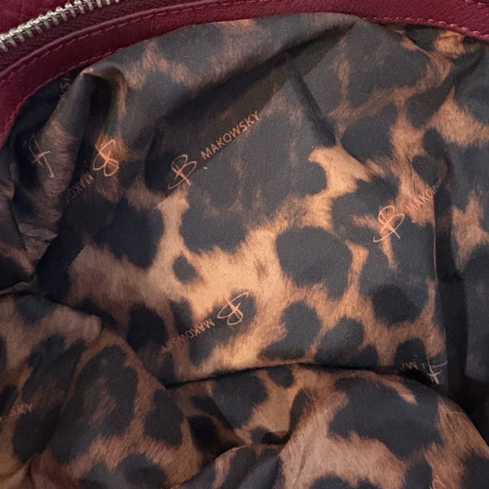B. Makowsky Red Leather Shoulder Bag - Picture 5 of 6